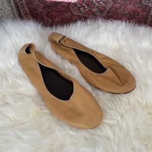 Charleston Shoe Co. Leather Flats Womens 9 Tan Soft Leather